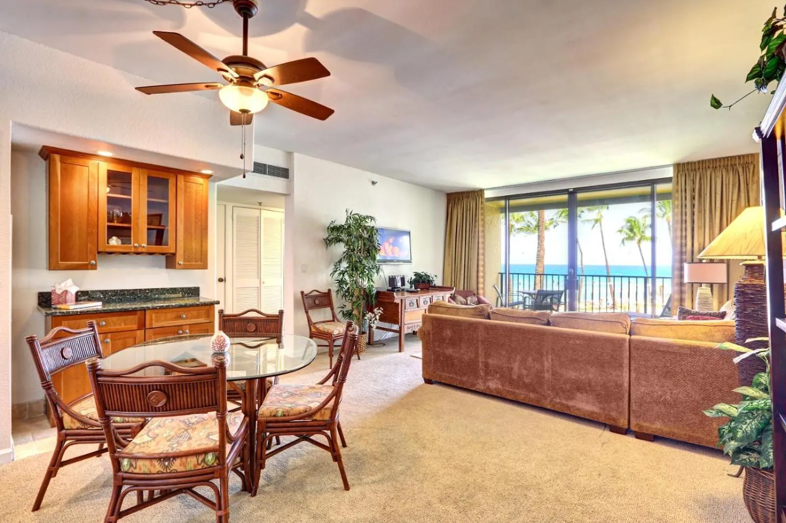 Apartmán Kbm Resorts Free Car Kaanapali Shores Ocean View 2-Bedroom Condo With Huge Lanai Steps To Pool Ks-258 Napili-Honokowai